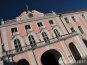 Estonsko - pozůstatky středověku v Tallinu a růžový parlament